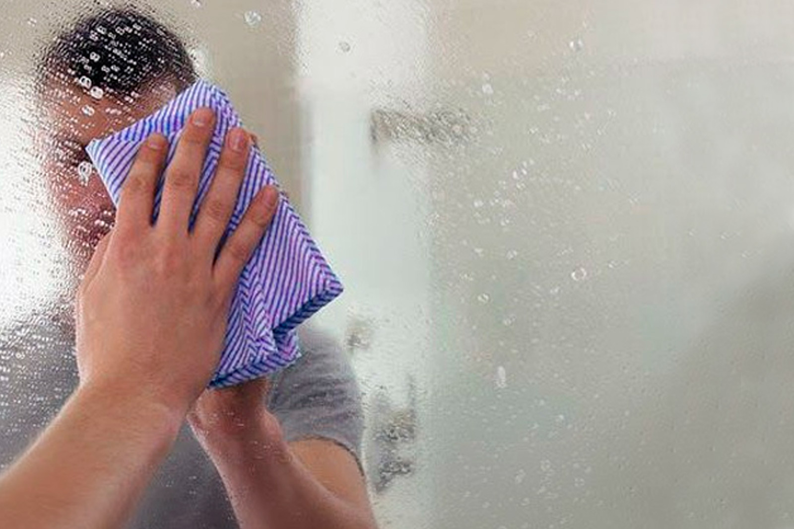 Spiegel schoonmaken